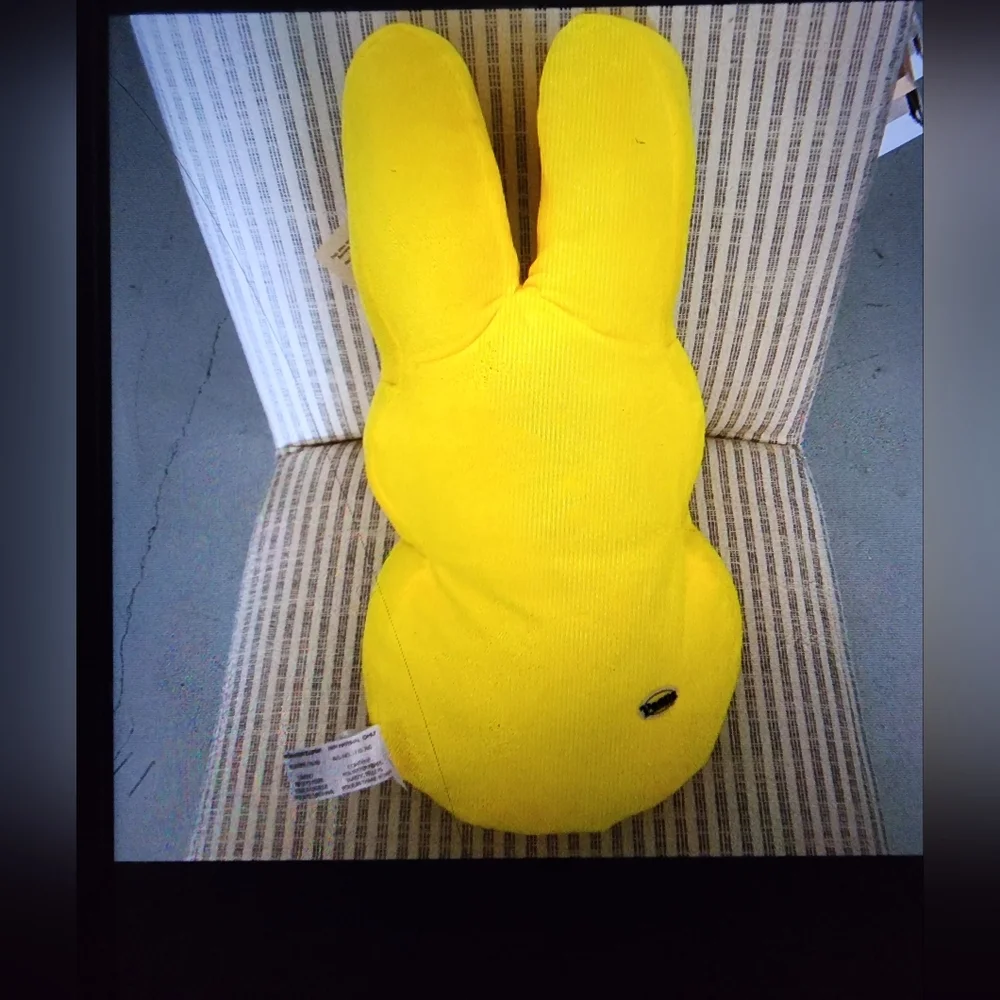 NWT Adorable Just Born Peeps 15 inch Bunny